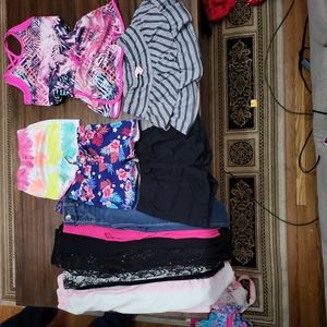Lot of girls 6/6X, 6/7 pants, leggings, shorts, skirt and athetisure.